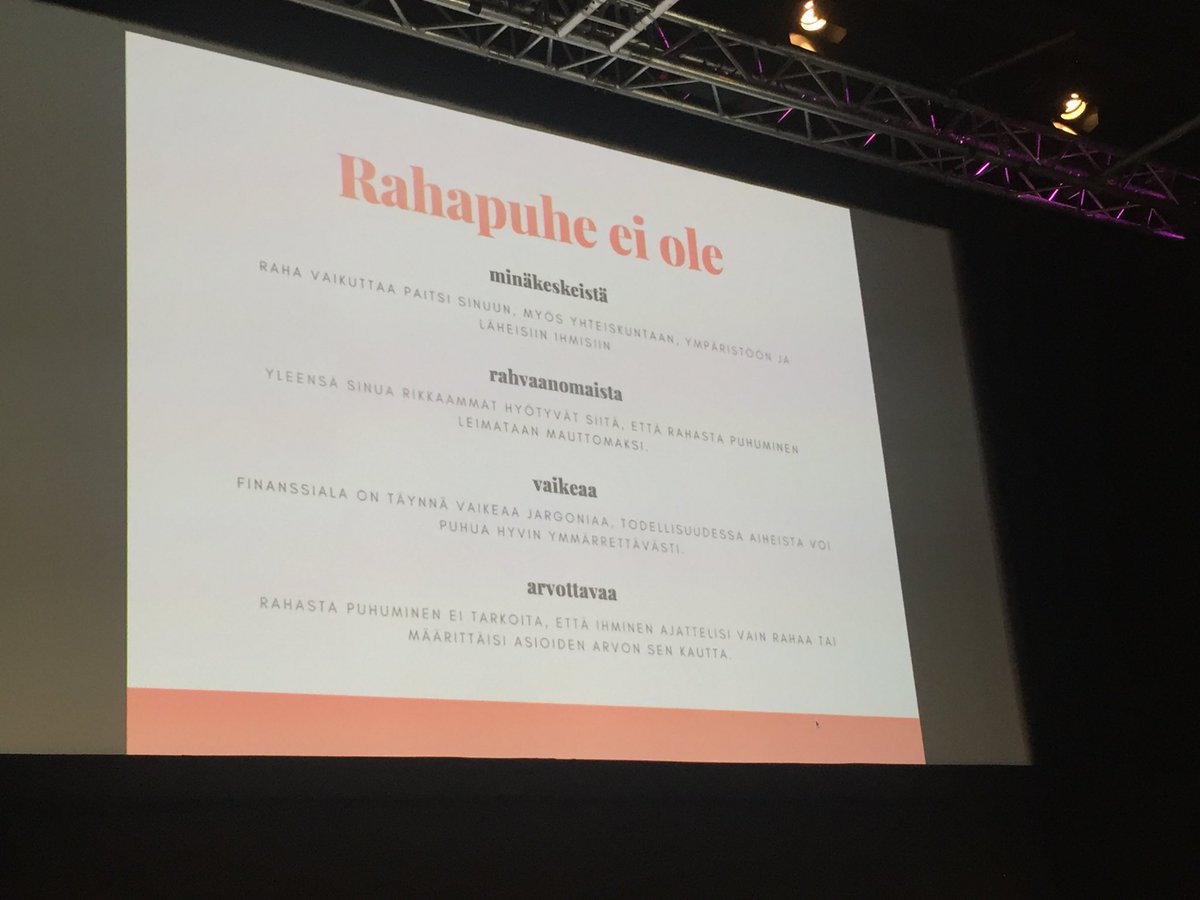 merjamahka's tweet photo. Rahapuhe ei ole minäkeskeistä, rahvaanomaista, vaikeaa tai arvottavaa, sanoo @juliathuren. #upeaura She rocks! https://t.co/IuVvcAtzB3