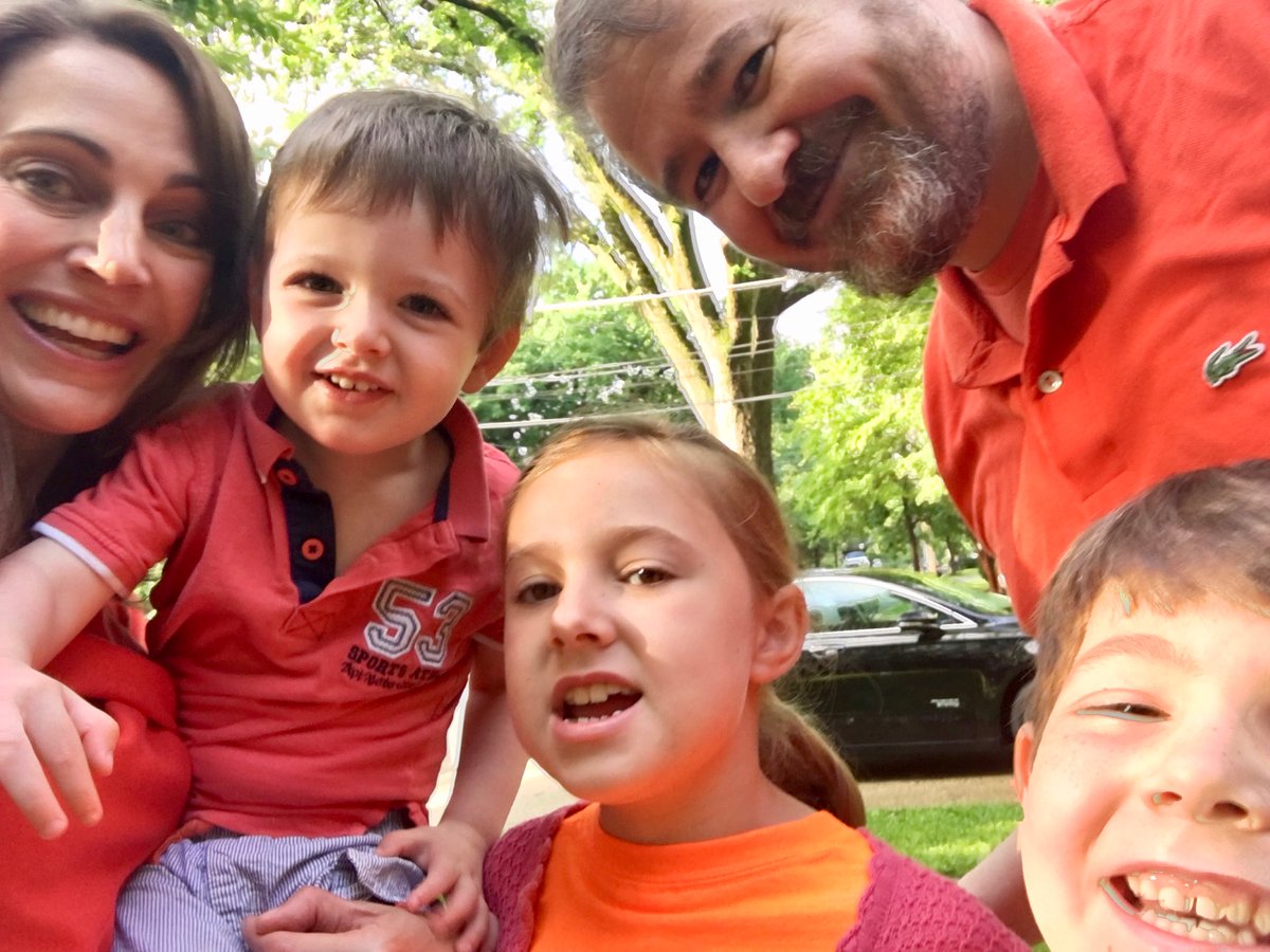 agerney's tweet photo. More #WearOrange everybody https://t.co/HwEy9wvVxB
