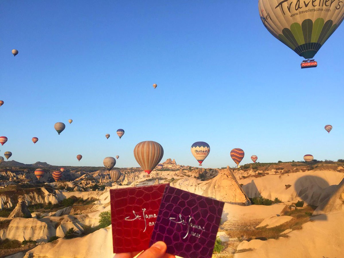 SofitelLondonSJ's tweet photo. Following our little red bus #SofitelOnTour, it is now our #StJamesBar travelling around the world... Any guesses where this photo was taken? https://t.co/Q7AnYOWstD