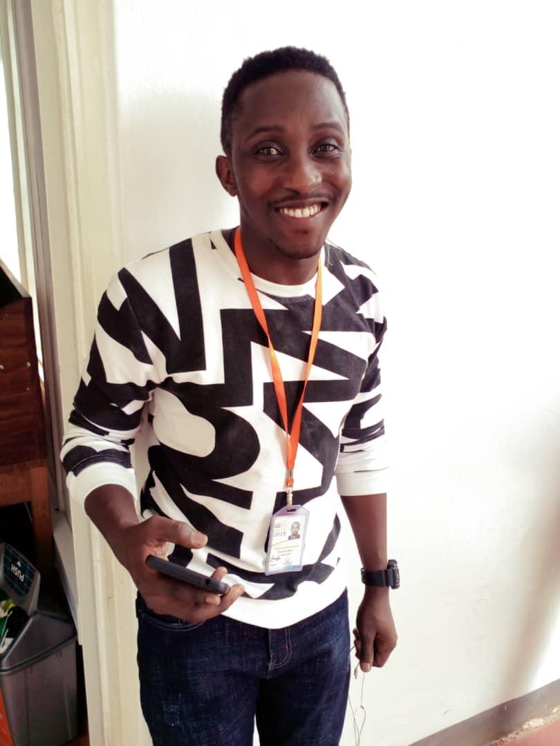 raymondsse's tweet photo. Make life what u dream about #Tycent collection https://t.co/2zhH5YntR8