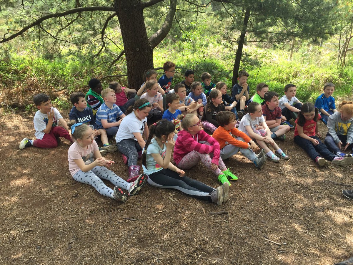 Ag éisteacht go géar