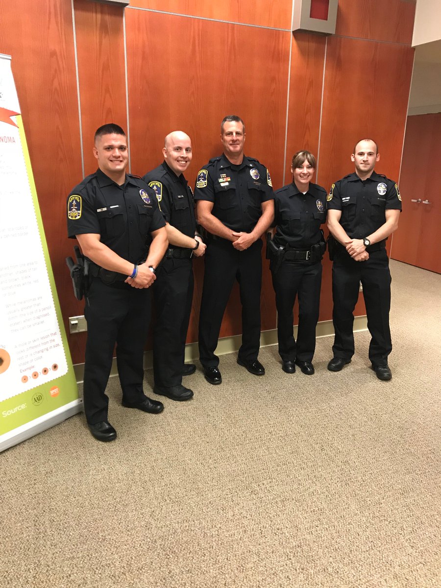 The Franklin Police Department welcomes Officers Harris, Krout, Haines and Clark to our ranks. The officers graduated from the Indiana Law Enforcement Academy last night. Congratulations, Officers!