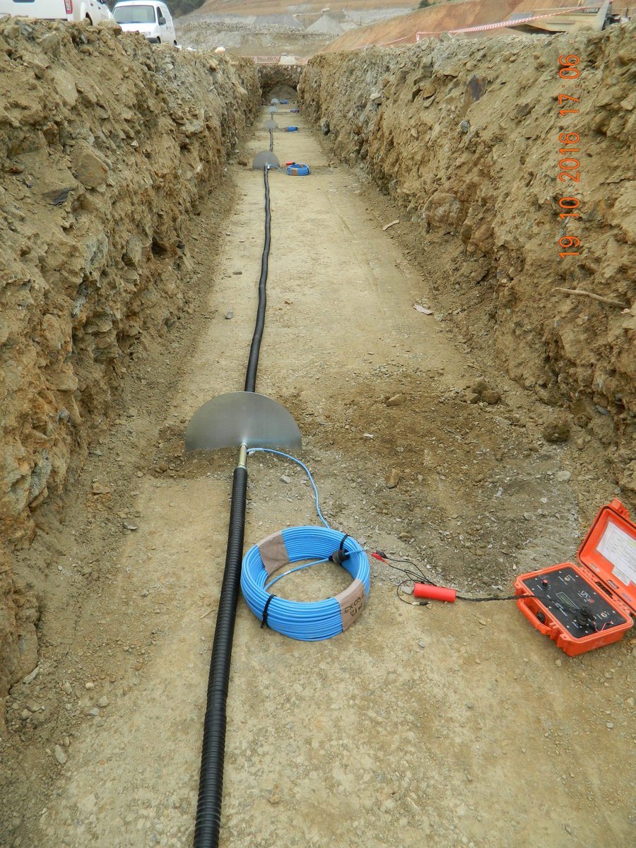 eurotech_sa's tweet photo. Installation of #Sisgeo horizontal extensometers in a tailings dam!
https://t.co/hZjEDmkZNc
#sisgeo #InstallationFlashBack #geotechnicalinstruments https://t.co/Wn88cvk6V9