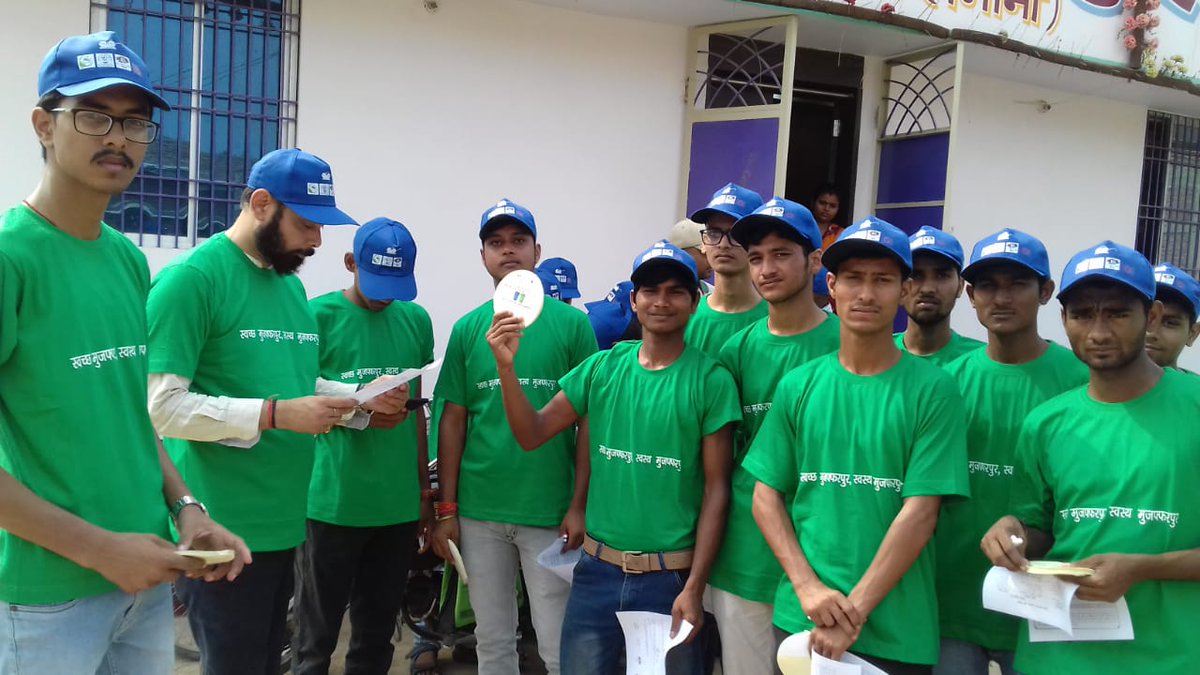 anshumankarol's tweet photo. On the occasion of silver jubliee of #74thConstitutionalAmendment #ULBsDay @PRIA_India launched #SwachhtaCampaign in @Muzaffarpur_SCM #WorldEnvironmentDay @EU_in_India @MoHUA_India @HardeepSPuri @SwachhBharatGov @SwachhBharatApp @NITIAayog @PMOIndia https://t.co/em5mPeXkSs