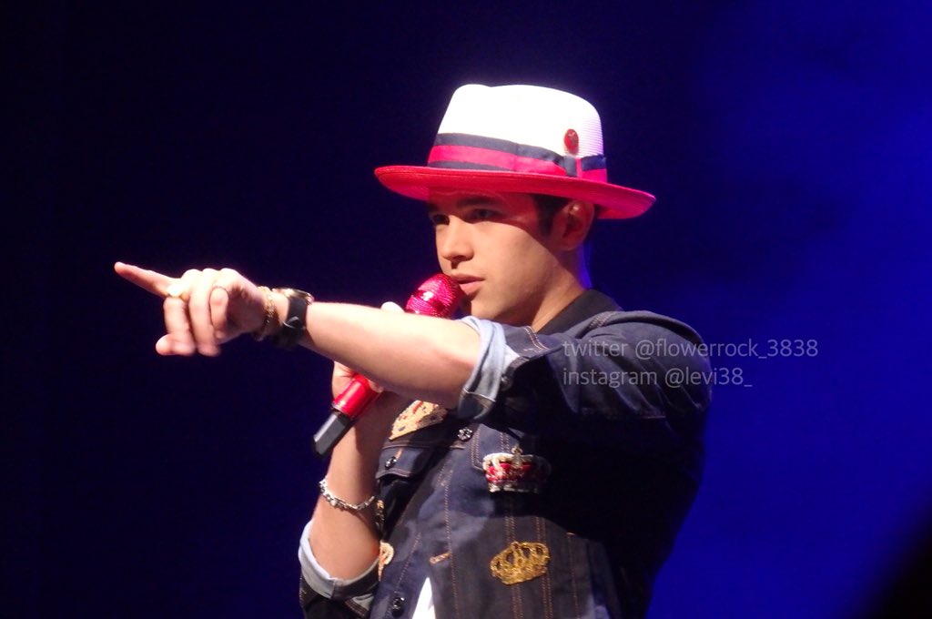 flowerrock_3838's tweet photo. i wasn't chosen at VIP question and answer time but i could spend freaking fun time aww❤️❤️🇯🇵😍🌹
#AustinInJapan @AustinMahone @AustinMahoneJP https://t.co/rgcarfeKqq