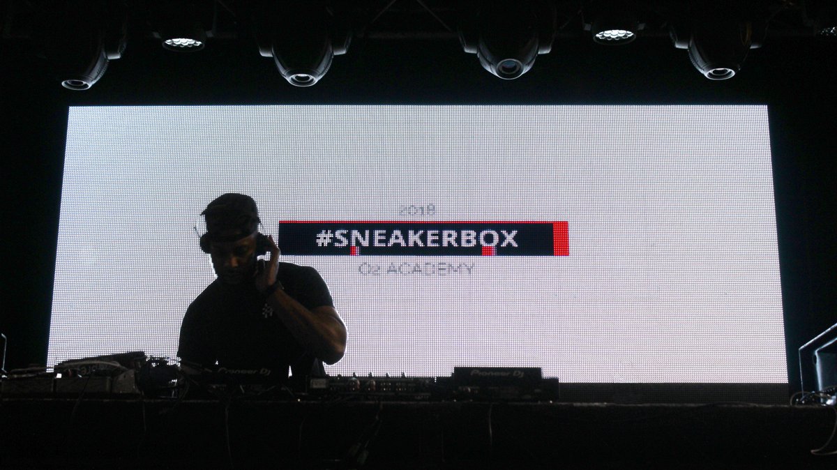 opticmotion_'s tweet image. Visual content we created for @SNEAKERBOXevent at @o2academybris #visual #content #sneakerbox #O2academy #opticmotion