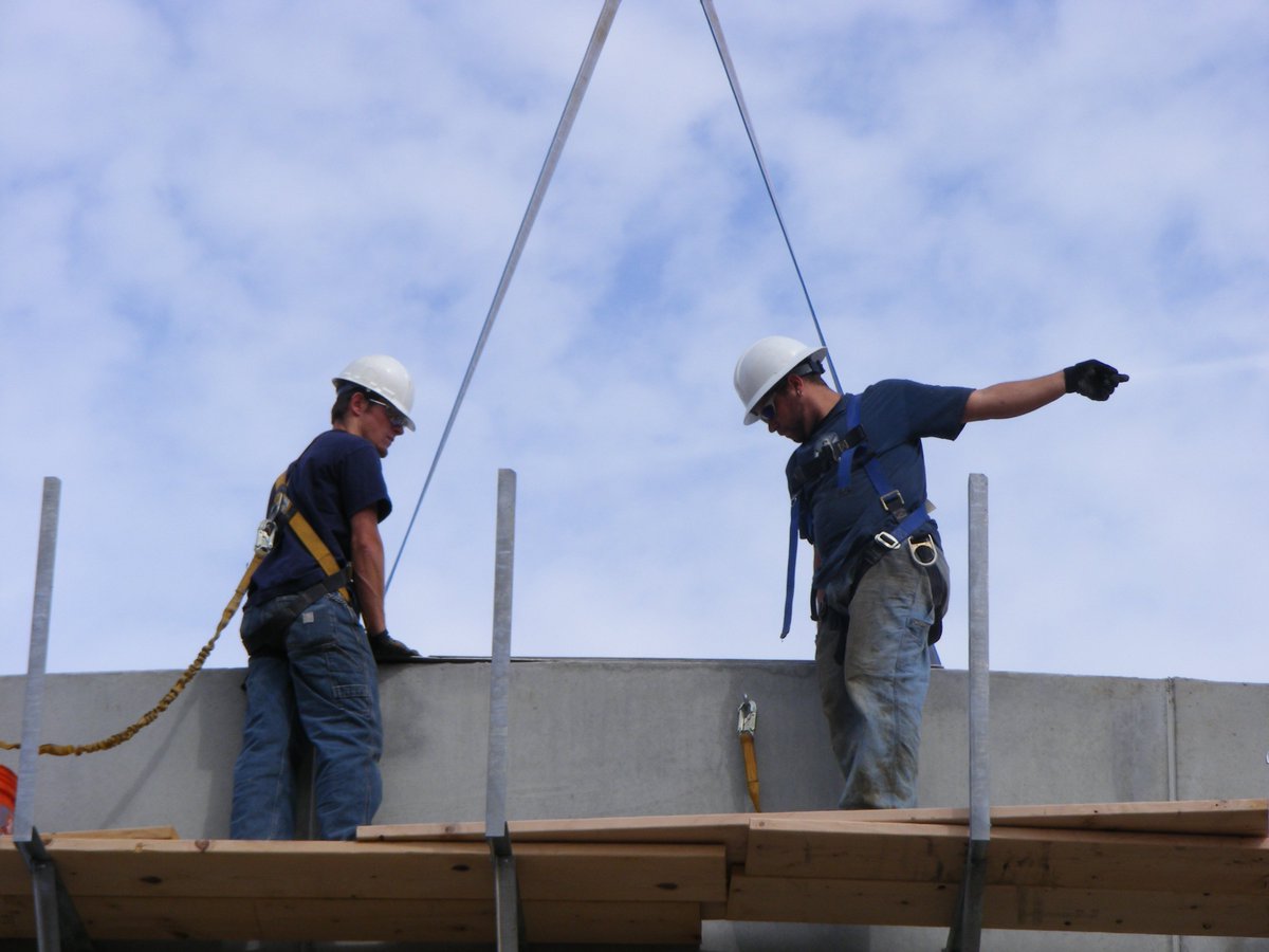 June is National Safety Month! We proactively take steps to protect both our staff &amp; yours. All of our products are designed to be safe for the end user. ow.ly/x1fN30jVFoF #SafetyFirst #StaySafe #SafetyMonth