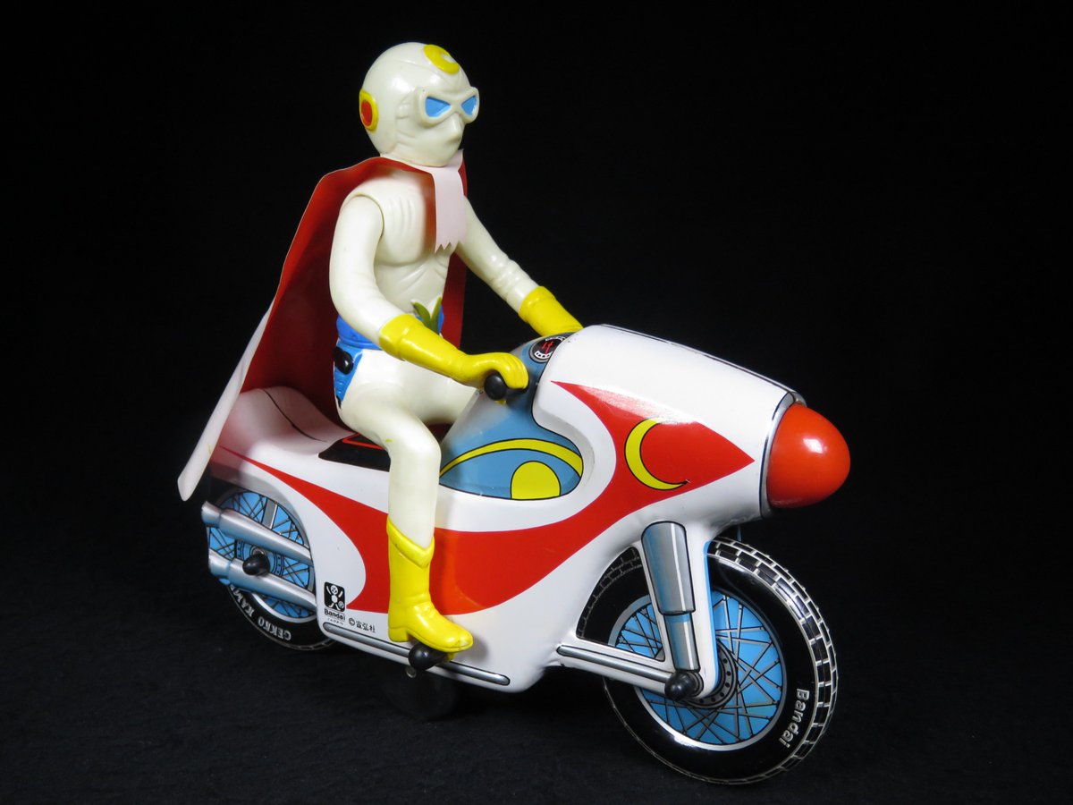 mark_toys's tweet photo. https://t.co/yQrvbz61Vf is offering this Vintage/Antique  Moonlight Mask Motorcycle - Bandai - Japan Tin Lithograph Friction OLD STORE STOCK 100% Original Toy. 9" long &amp; 8" tall. Also know as Moonbeam Man first appearing in 1950's. This toy is For Sale. https://t.co/sfOq60uzMO