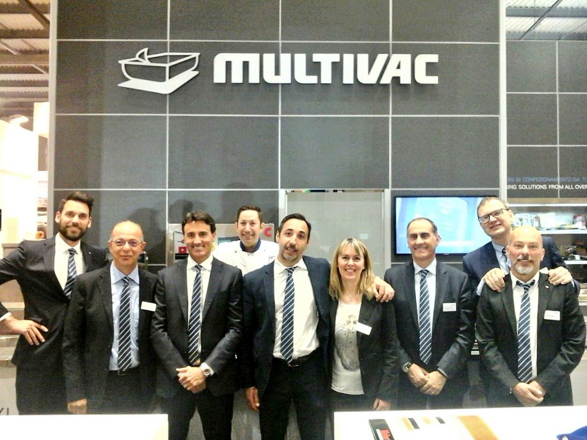 Redalimentaria's tweet photo. 4to día en #Ipackima2018
#Multivac presente!! #MeatTech #Plast #Print4All #IntraLogistica #MilanItalia
@ipackima2018 https://t.co/rqnxL0FVo1