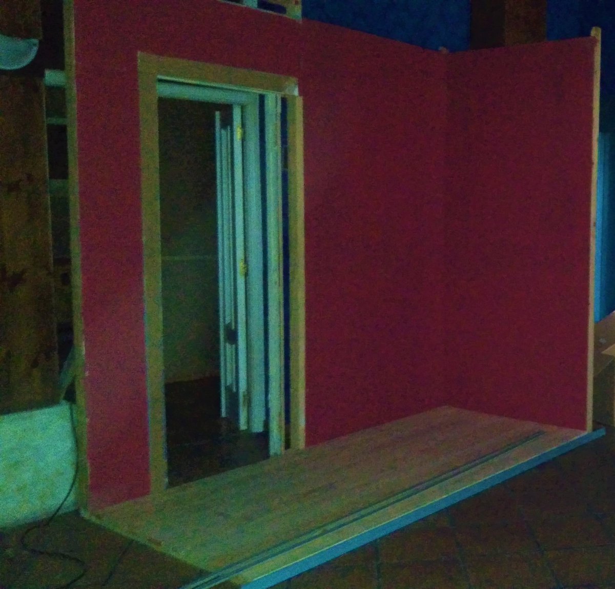 Andamos preparando cosillas. Decorados para Contracorriente producciones