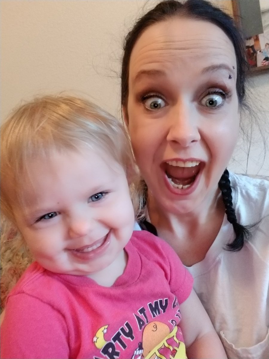 nannabo78's tweet photo. more silliness with #MsLillee #PrincessPi #ToddsterJr ❤ https://t.co/WXImTo0Vmj
