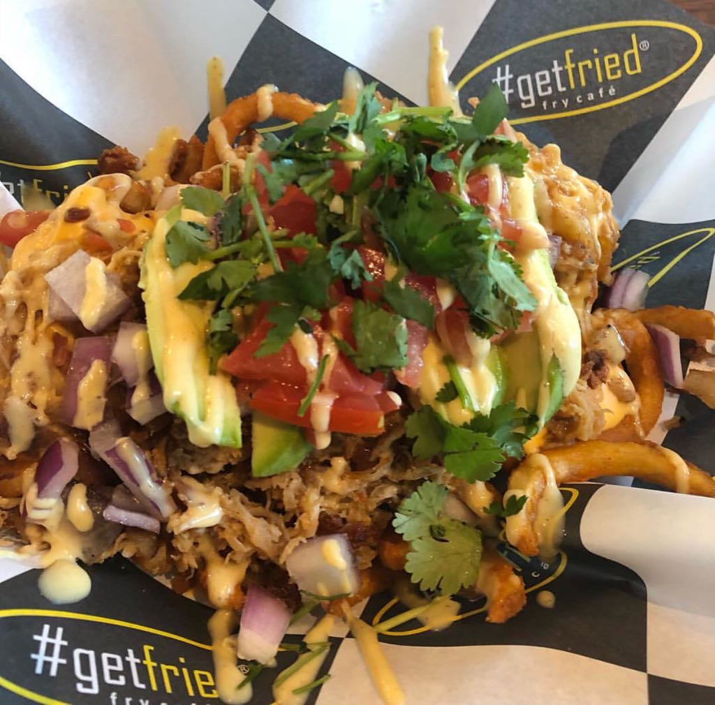 DallasEatz's tweet photo. We’re getting another late night spot. GET FRIED, an international French fry chain made its debut yesterday, May 31st
Sun - Wed 11am - Midnight
Thurs - Sat 11am - 3am
2656 Main St. (Across from Pecan Lodge) https://t.co/76D7BSMb2Y