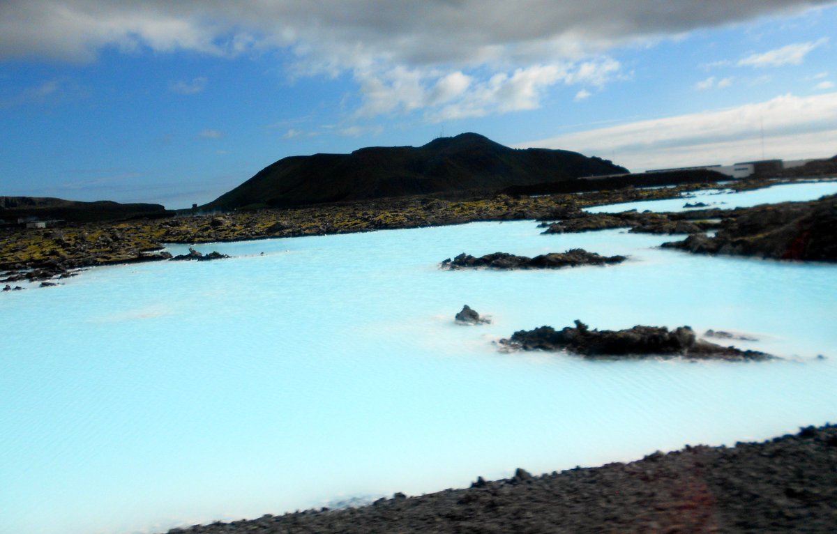 Голубая лагуна 4. Голубая Лагуна Исландия. Лагуна Нерпалах. Лагуна эбрие. Исландия достопримечательности голубая Лагуна.