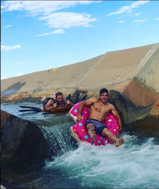 salusbrands's tweet photo. Happy National Donut Day!
Tag #donutfloat for a change to be featured on our Coconut Float page!
Thank you #jessedalepinoza for the great photos!

#donutfloat #cockroachfloat #adventure #nationaldonutday #donutday #coconutfloat #kangaroomfg #donut #donutlovers https://t.co/9y3WZwyrDG