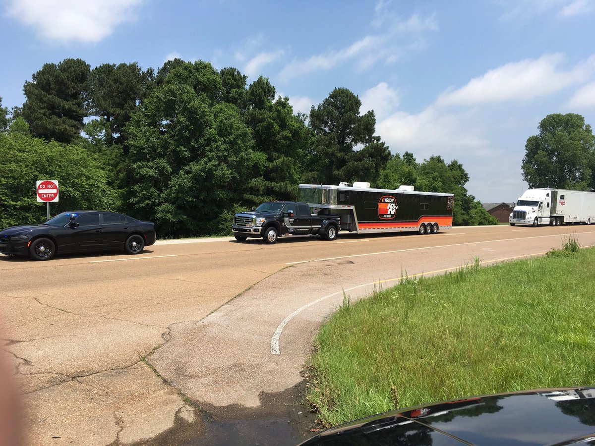 <a href="/millington_pd/">Millington Police</a> escorting hauler parade <a href="/NASCAR/">NASCAR</a> <a href="/NASCARHomeTrack/">NASCAR_Roots</a> @RaceMIR #memphis150 presented by <a href="/autozone/">AutoZone</a>