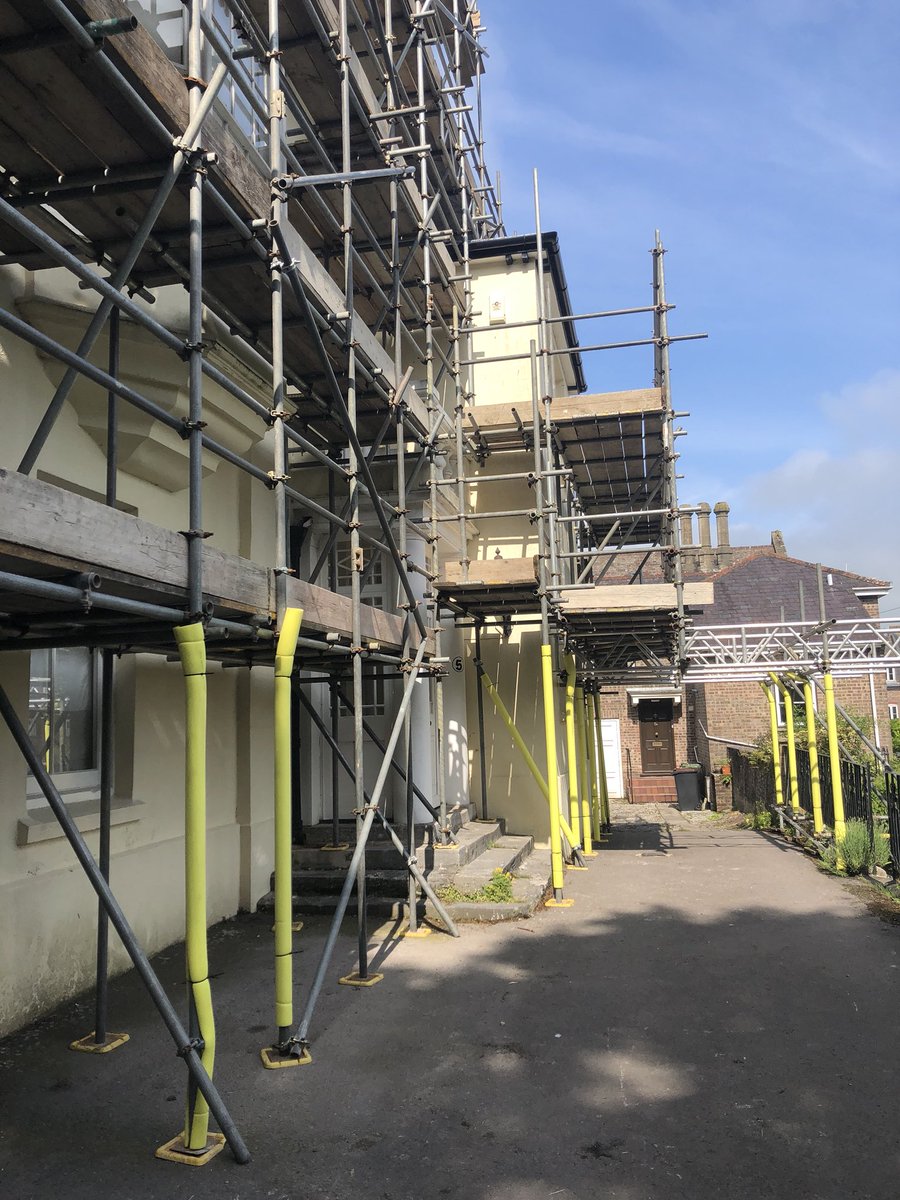 SamScaff2003's tweet photo. General purpose Scaffold erected in #WestWalks #Dorchester #Dorset this week. Well Done Boys. #OneOfMany #TeamWork #TheCrew #Boys #TakingYouToTheTop #SamScaff https://t.co/SsGuaoJNrP