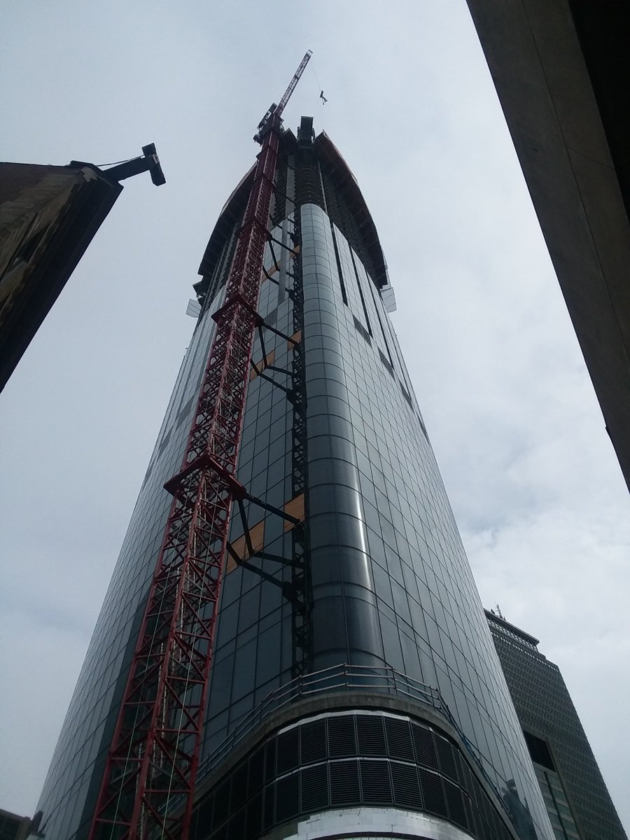 BldgPathways's tweet photo. Thanks to John &amp; Sam @SuffolkBuilds for giving our Cycle 18 class a tour of the newest addition to the #Boston skyline, @FourSeasons 1 Dalton! Our students will soon be able to help build similar projects when they enter the Building Trade Unions! @MetroBTC https://t.co/iD7prmw29j