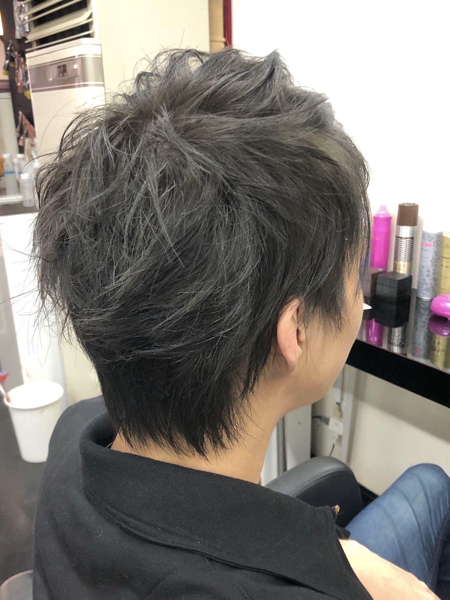 ヘアーラウンジカルネ 熊谷真人 アッシュブラック のくすみ感と透明感 T Co Nddynwocdx 滝川市美容室 滝川美容室 アッシュ グレージュ アッシュグレージュ 外国人風カラー ブラックアッシュ くすみカラー 黒髪 アッシュグレー