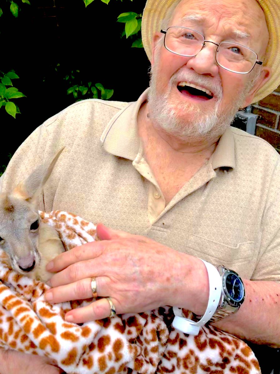 CentersHealth's tweet photo. 🌞So Sweet! Our #WarrenCenter residents &amp; staff loved their Jungle Zoo Experience! Our residents loved Pebbles the baby Kangaroo 😳 #CentersHealthCare #HeartHealthHome #recreation #animaltherapy #seniorliving #zooday https://t.co/m8x5kI7fca