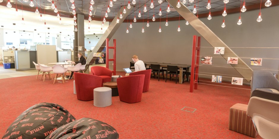 One of the most innovative companies in the world naturally has one of the most innovative company cultures as well. Read more about @Netflix and how their culture is in line with their values: bit.ly/2J183b6