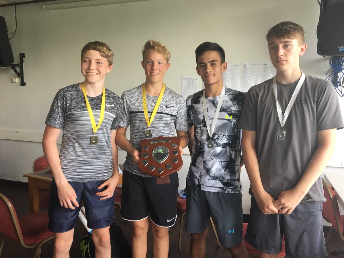 millfieldtennis's tweet photo. Huge congrats to the unseeded dark-horse duo of Sam and Luke who won the Redland Green under 18s G3 doubles in Bristol, playing up an age group and taking out the No.2 seeds in the semis and the top seeds in the final! High level tennis throughout. https://t.co/81sYrJNKX7