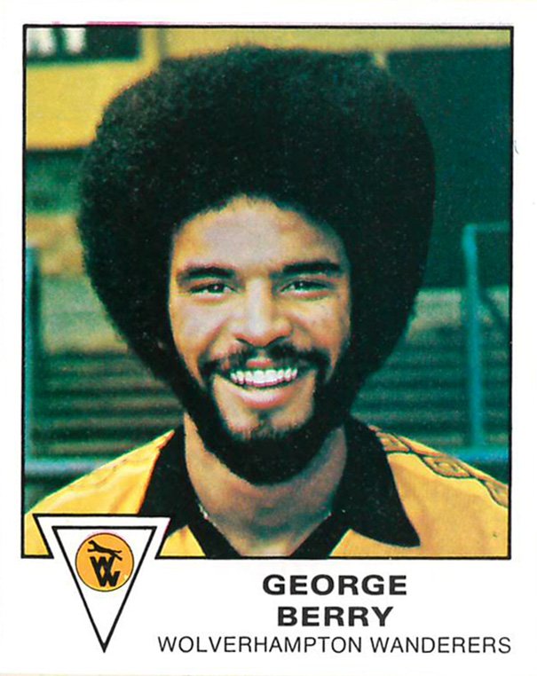 OfficialPanini's tweet photo. Wolverhampton Warriors! Return of the defensive legends! League Cup winners George Berry (1980), Geoff Palmer (1974, 1980) and goalkeeping great Phil Parkes. Come & see them on the #PaniniBus tomorrow in Wednesfield, Wolverhampton! Full locations here ⬇️
https://t.co/MYTc2oEw4q https://t.co/QQiZh8ZyOD