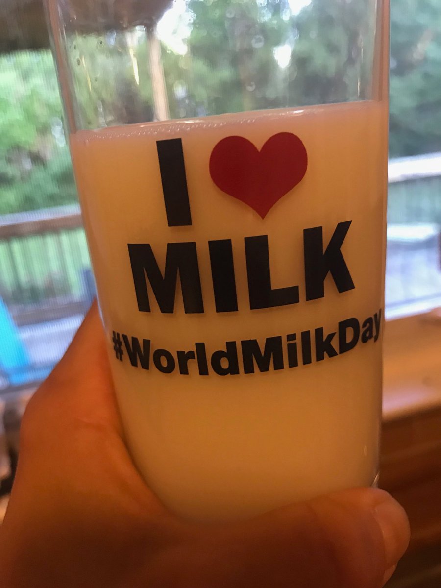 scundithRD's tweet photo. Cheers! It’s #WorldMilkDay!#undeniablydairy https://t.co/WIqlEFT4A7