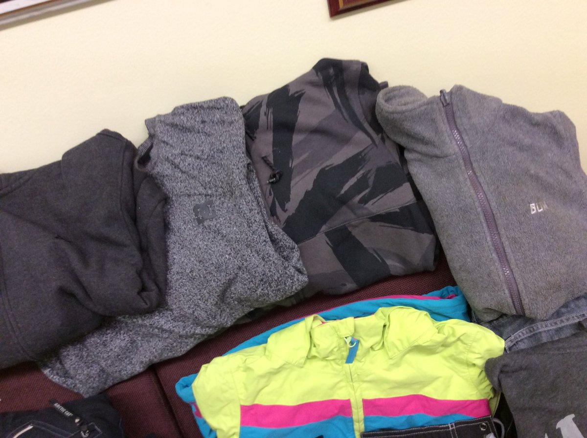 natasha_hollett's tweet photo. Lost &amp; Found @VAV_Vikings 
Pick up by Friday, June 8th. https://t.co/5q9ejleyVf
