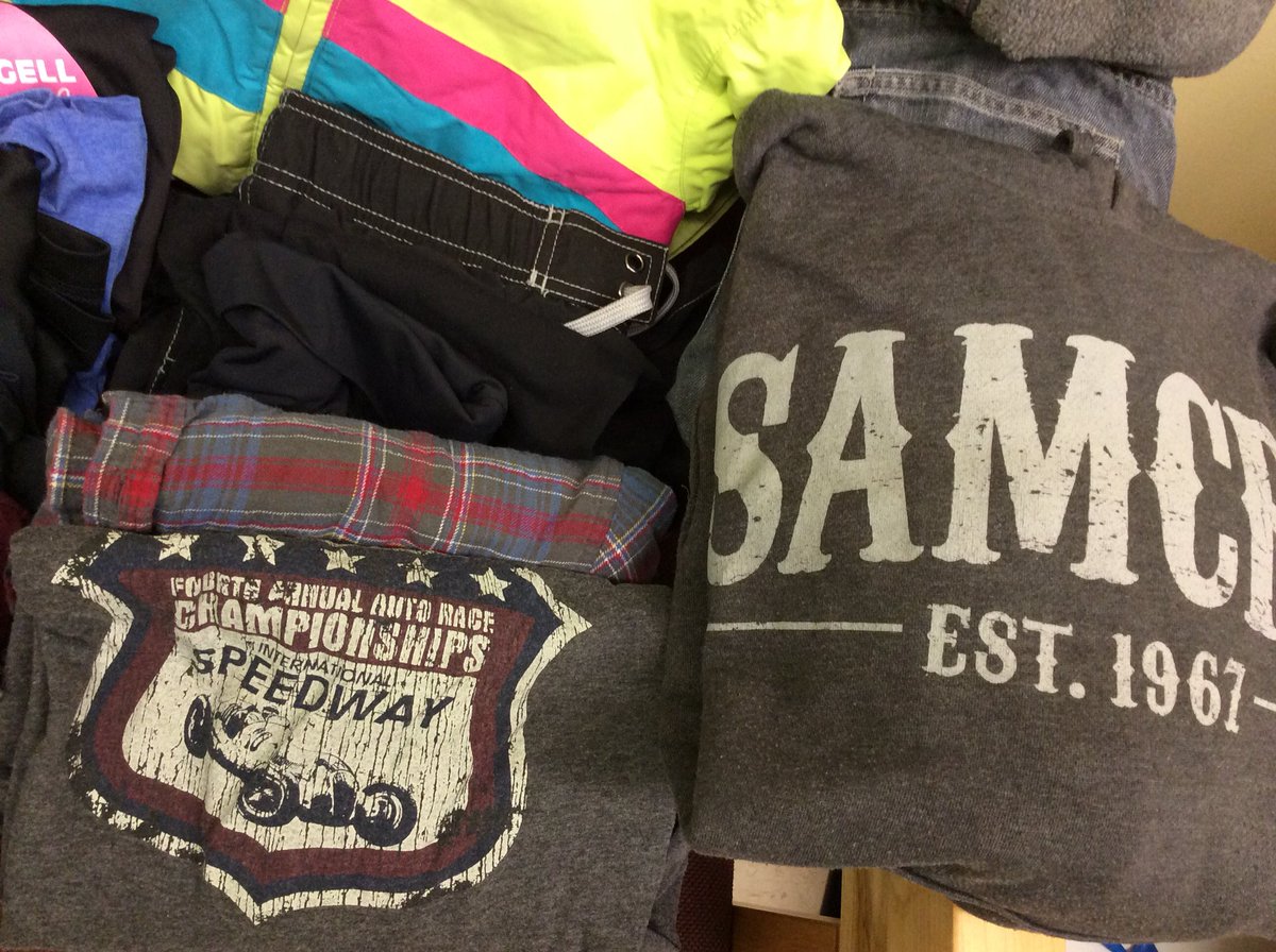 natasha_hollett's tweet photo. Lost &amp; Found @VAV_Vikings 
Pick up by Friday, June 8th. https://t.co/5q9ejleyVf
