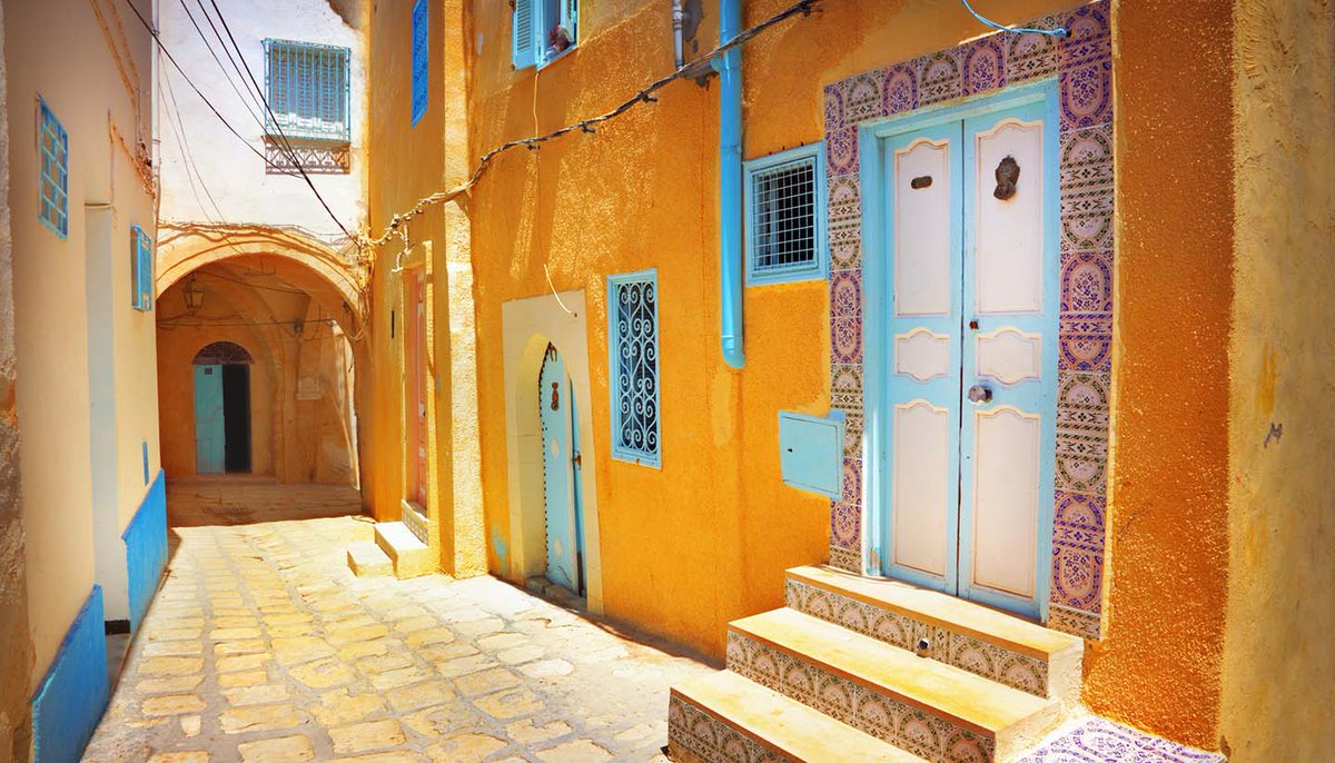 Jneyne2's tweet photo. Visiter la Tunisie 😍😍
#tunisie #Tunisia #tunis #sousse #destinationtunisie #destination #wonderfulplace #wonderful #jaune #bleu #medinadesousse #medina #fantastic #place #vacation #holidays #Nice #beautiful #location #tourism #visit https://t.co/RD4NZXTENg