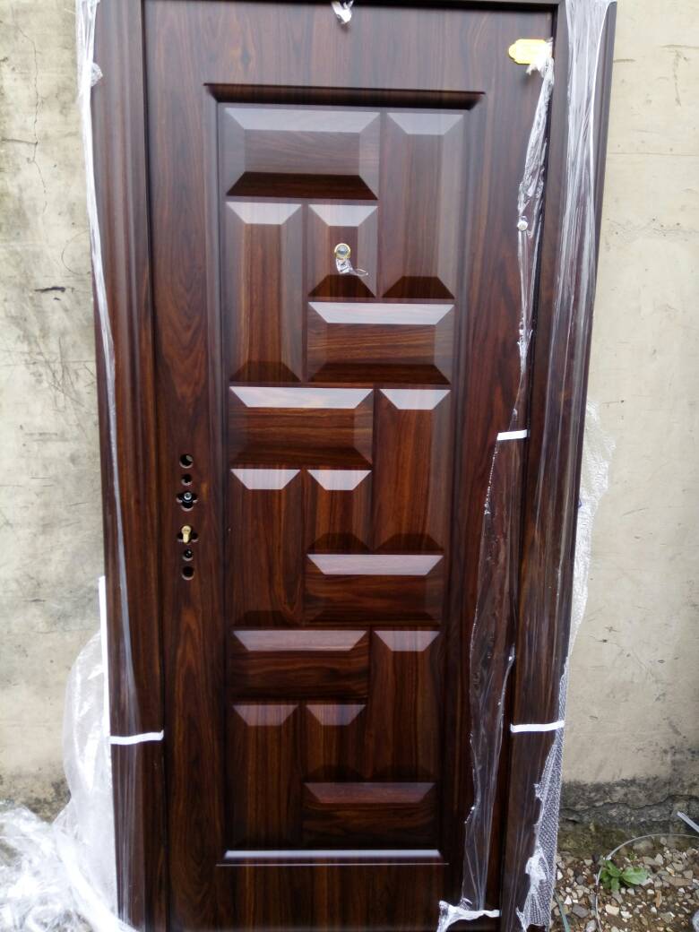 sophyy_T's tweet photo. Twitter fam
Pls it'll take only 2 sec for you to RT and help my hustle. Am marketing quality doors for all budgets . Just slide into the DM. https://t.co/e9wRbmv2P7