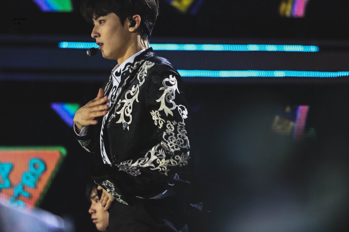 ____MyDayDream's tweet photo. ☾ 180512
 #ASTRO #아스트로 #차은우 #CHAEUNWOO https://t.co/HR1QsFu2uC