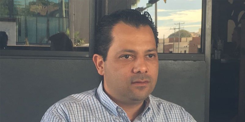 kioscomayor's tweet photo. ¿Por qué @ElPatoDeLucas ?/ columna @kioscomayor / @SoledadDurazo @NataliaRiveraGr @hectorslimseade @RenatoFloresC @roviedoc @ChapoRomo @pauliieC @hectorplattm @feroropeza20 @cluadiacano @membrillero7 @ramonriveraval1 @pichonpavlovich @davidanayac //https://t.co/WTjmCVtJlP … https://t.co/kU6271BlkC