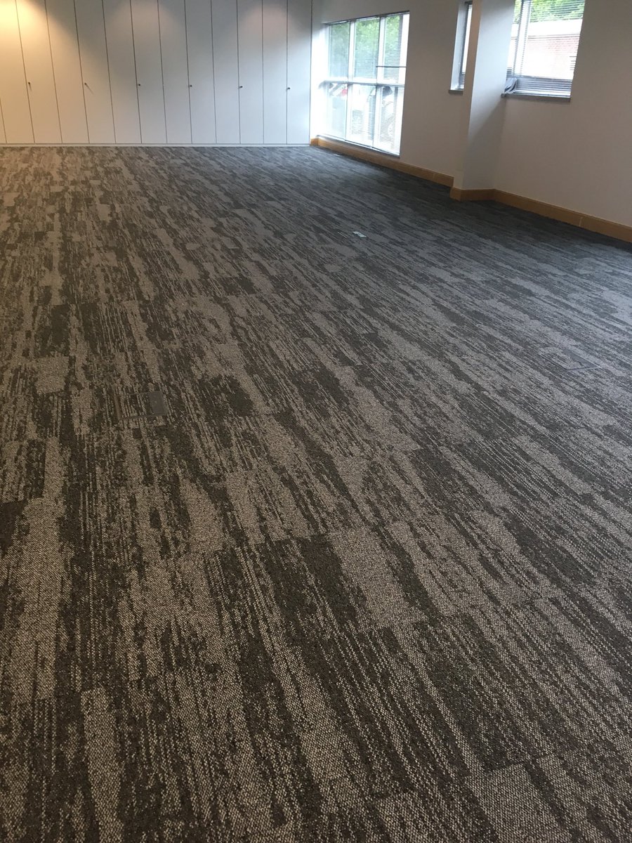 andy_weatherill's tweet photo. Recent install in Leeds by one of my customers , first phase 550m2 using interface works flow , great look8ng product at a great price , adhered with level zone tackifier . Just ask us for prices samples etc.#wearehappytohelp https://t.co/5v0Ra6gs4Y