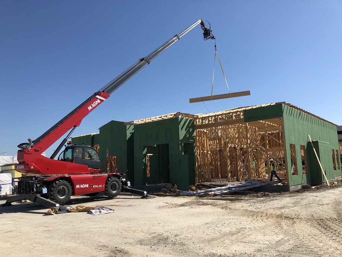 Blue Hat tweet media