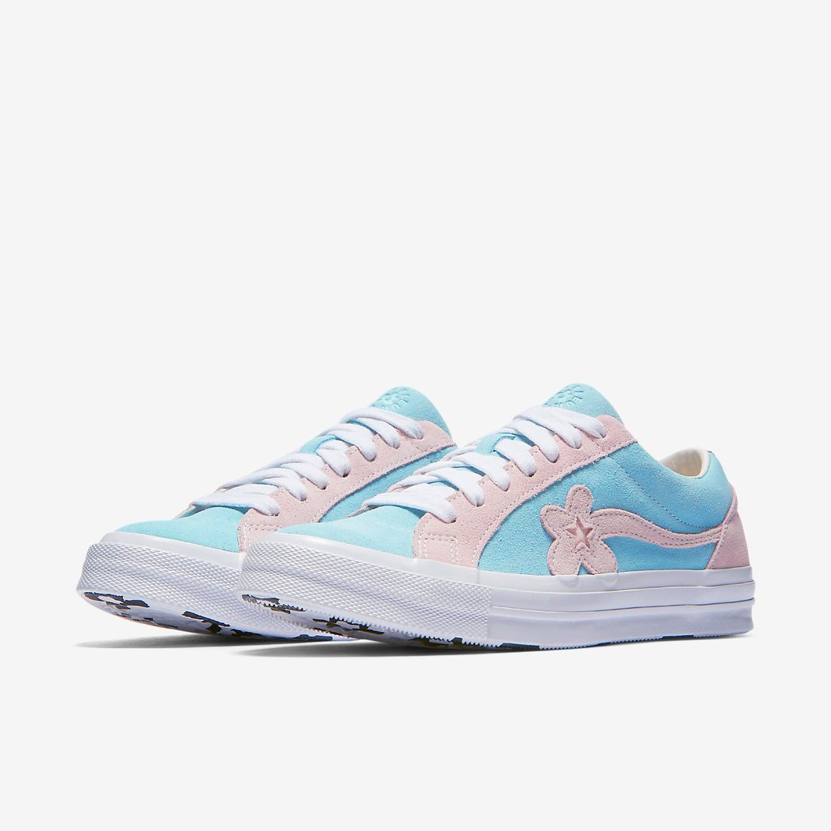 KicksFinder tweet media