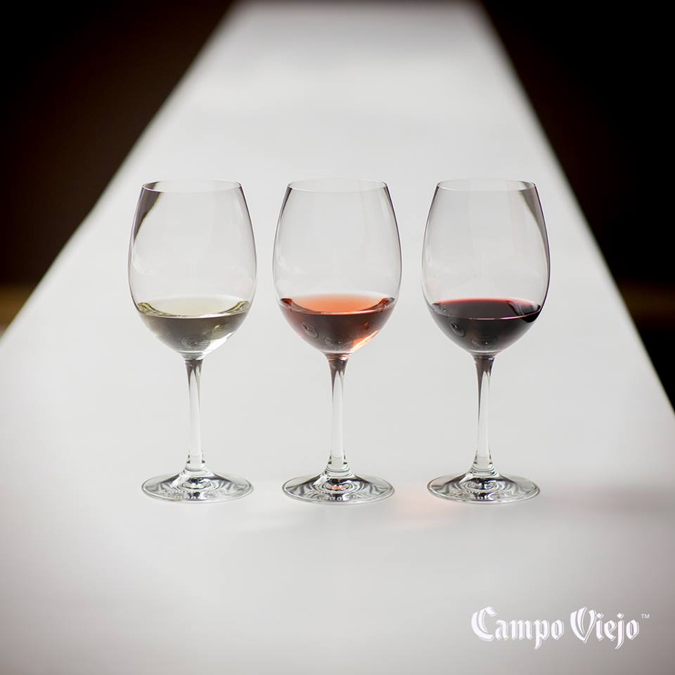 Elaborar tu propio vino puede ser un planazo para un lunes. Aún estás a tiempo de apuntarte al taller de <a href="/LaJamada/">La Jamada</a> el próximo 4 de junio en Burgos, que imparte nuestra embajadora <a href="/LeVinAuVert1/">Florence Etienne</a>. Más info: bit.ly/taller-vino-pe…