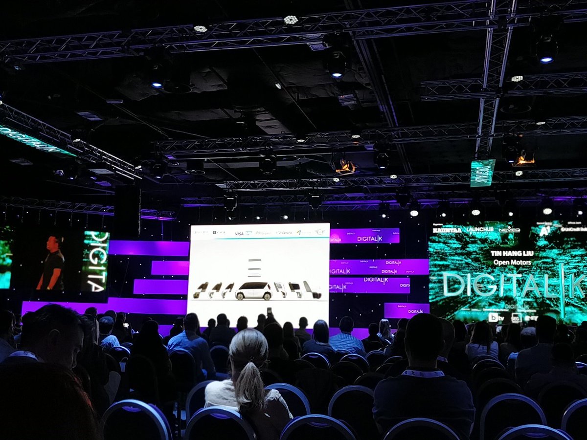 ymrbo's tweet photo. @TinHangLiu and the bright future of transportatio. #OpenMotors has done some tremendous work to provide a car that can upgrade not only it's software but also its hardware. #sharedeconomy #Digitalk2018 https://t.co/Y8d9qrv9Hy