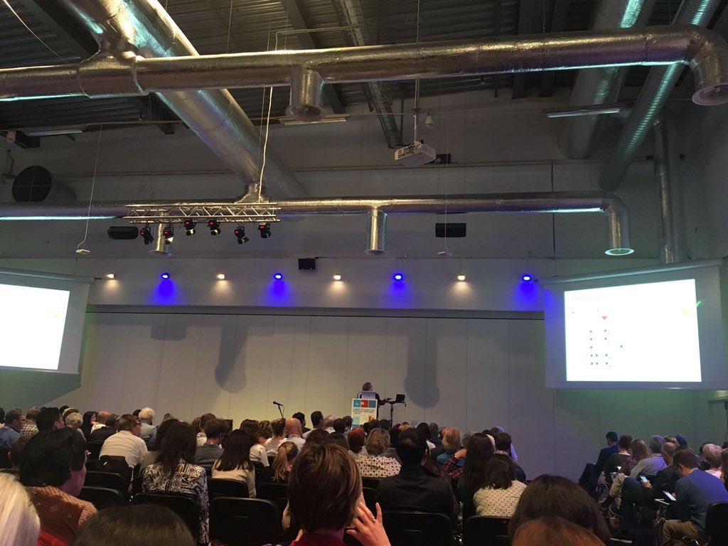 Rosybel69's tweet photo. #ESPID2018: grateful for the opportunity to present the data this morning on the comparison of 2 doses vs 3 doses schedules of the 9vHPV vaccine: 3 years of follow-up. https://t.co/Vf1TZKA5VT
