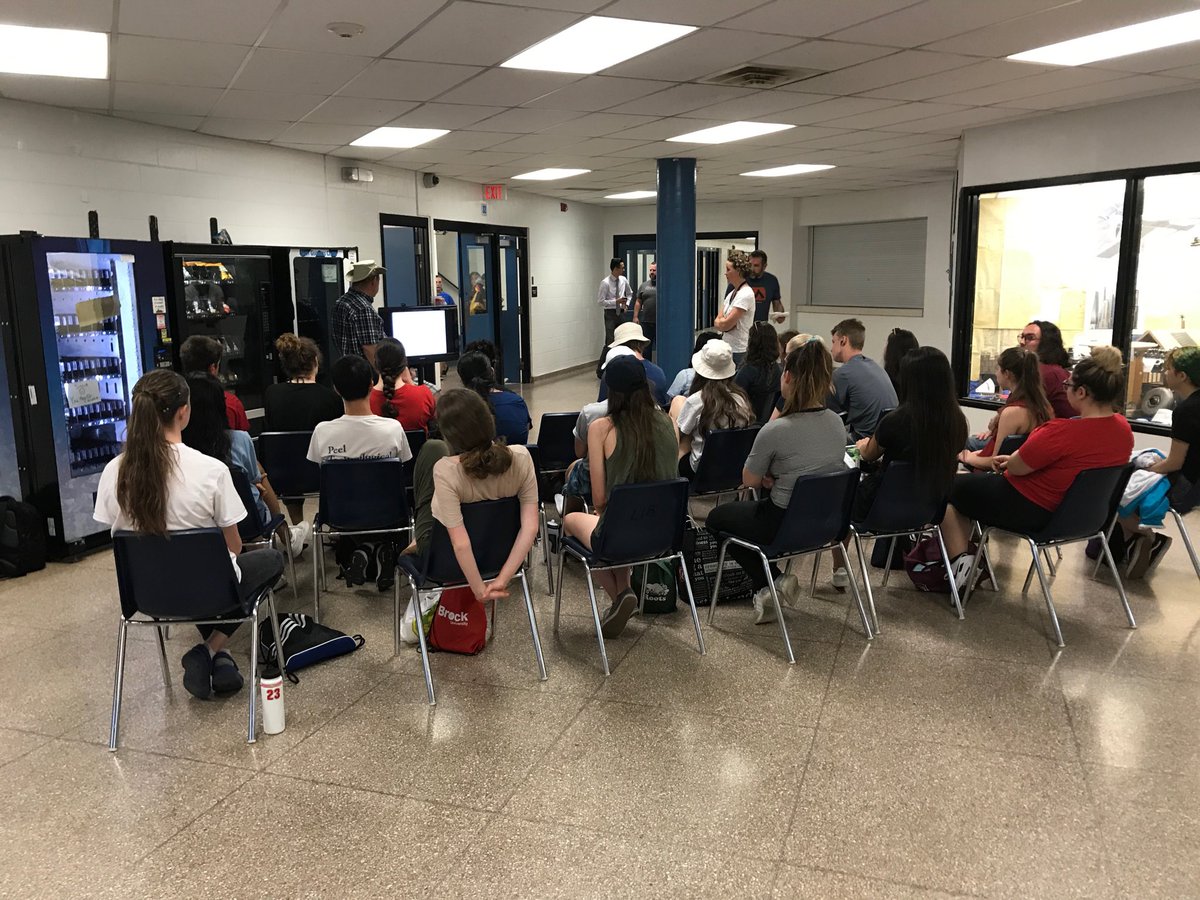 suefried's tweet image. When the Commons becomes the SHSM Learning Commons @HumberviewSS @bucknleaf