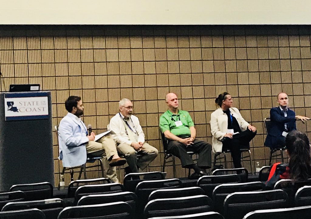 Our very own @JacquesHebert moderating the “Communicating the Coast” panel at #SOC18 with @MSchleifstein @awold10 @BrianWBoyles & @ChuckPerrodin