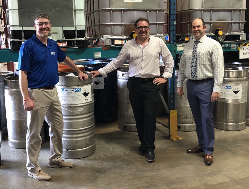 scottrlynch's tweet photo. Great day visiting ABMA members north of the border -  @Klenzoid @EldonWater and Thermogenics.  Innovative companies impacting the global boiler industry.  #abmaboiler #ABMALeads https://t.co/XF20ynu6M9