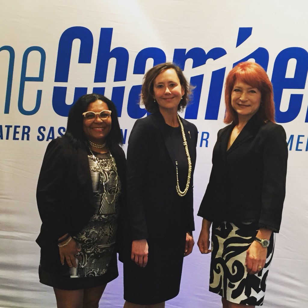 Verolingo's tweet image. Breakfast with Minister Bronwyn Eyre at @StoonChamber and @SaskMiningAssoc Mining Week event with @darlalindbjerg #mining #naturalresources #energyandresources