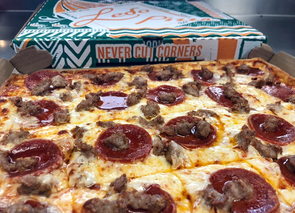 💥 FRIDAY GIVEAWAY 💥
WE ARE GIVING AWAY (4) $25 #LEDOPIZZA GIFT CARDS! RETWEET AND FOLLOW TO BE ENTERED TO WIN! FOUR WINNERS PICKED RANDOMLY AT 10PM ON 6/1/18.