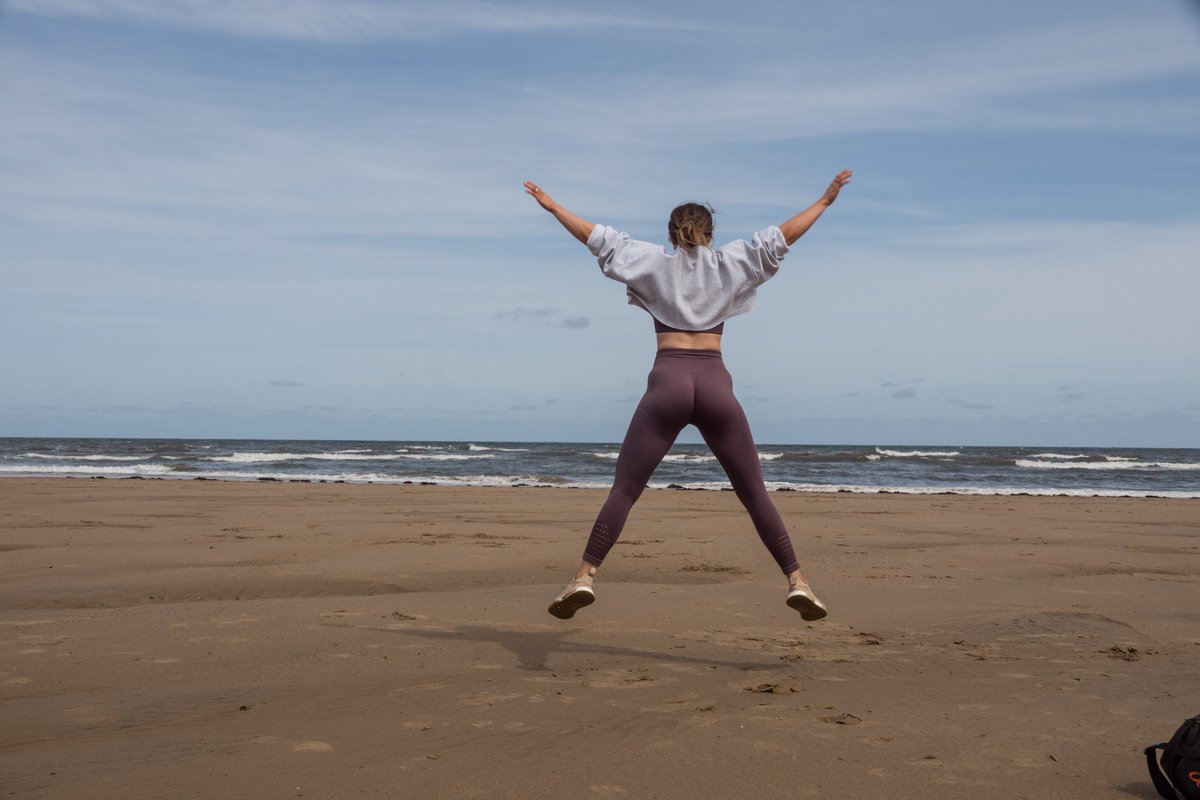 Day 5 - Jumping Jacks

15 times

Rest

10 times

Rest

5 times

#mentalhealth #usactive #fitnessforhappiness #getfitgethappy