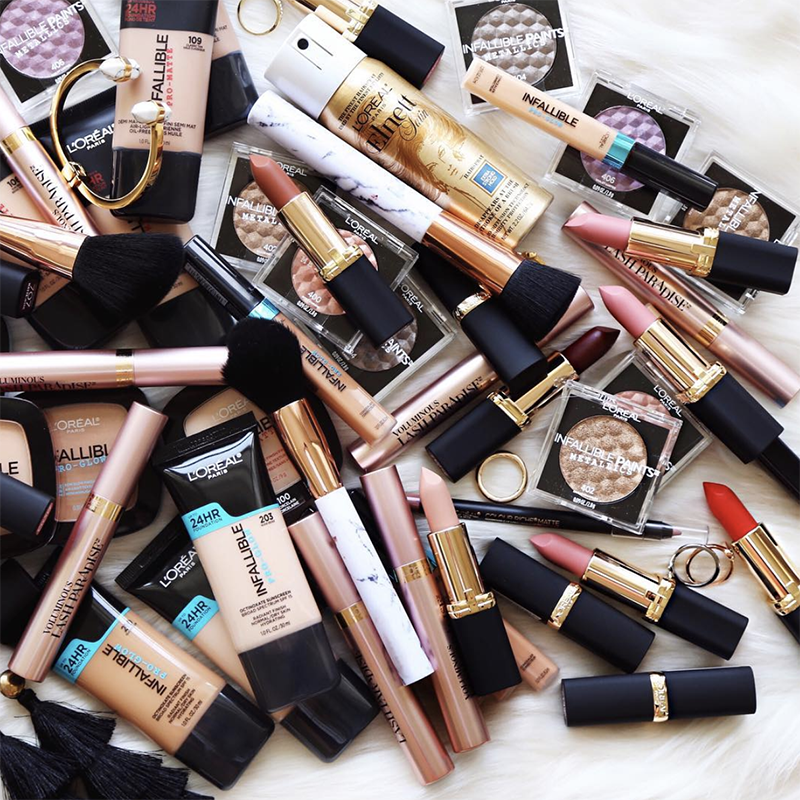 FashionBlogMx's tweet photo. Cómo hacer una buena reseña de un producto de belleza en tu blog https://t.co/nfWcGIILbH https://t.co/D0QsskgyUY