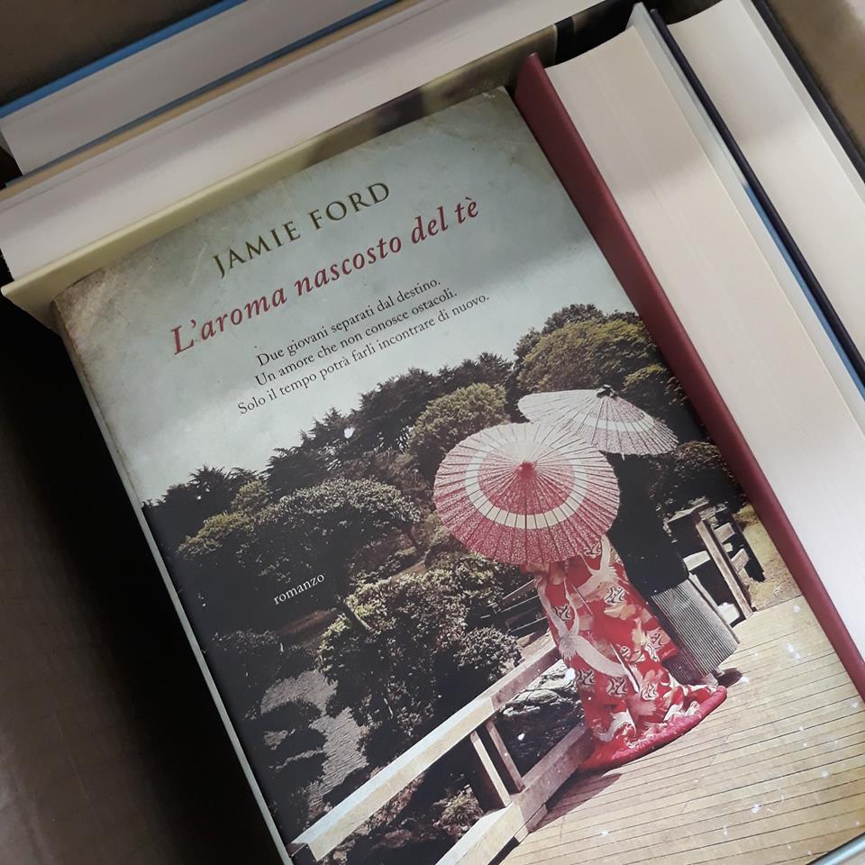 Un romanzo sul potere della resilienza e della speranza. Un elogio all'amore multiforme, in grado di arrivare anche là dove tutto sembra perduto. 
Il nuovo libro di Jamie Ford è #inlibreria 
#LAromaNascostoDelTè
