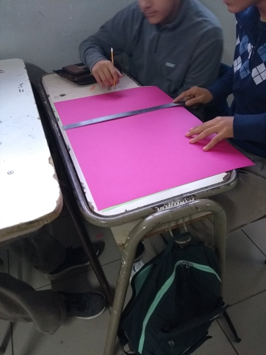 lilavatis's tweet photo. Mañana de trabajos conjuntos #biblioteca #EEST1 #matemática
#Prácticasdelenguaje preparándonos para... https://t.co/c5eDM8lLga