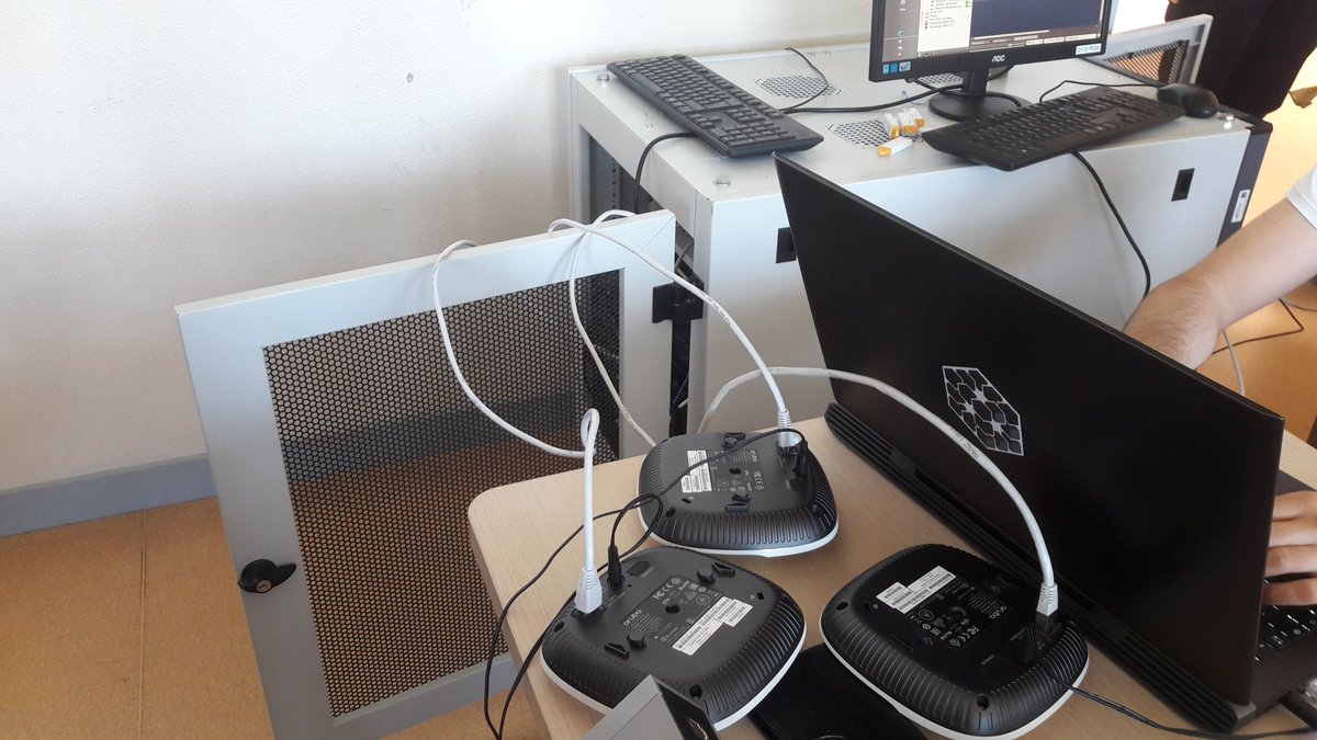 CTF_Inter_IUT's tweet photo. Eeeeeeet J-1 ! 😱😱 
On sort les cartons, on bouge les tables et un dernier petit test de l'infra pour mettre en place la deuxième édition du #CTF_Inter_IUT ! 
Rdv demain 10h, petit dej offert à 9h à l'@ENSIBS de Vannes ! https://t.co/uytI7sO6vs