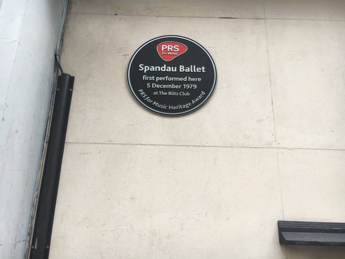 Londresinsolite's tweet photo. #Soho #rock et #Insolite - Visite guidée en Français -
tous les Samedis
#Londres #angleterre #royaumeuni #vacances #weekentrip https://t.co/o1zUGfnBT6